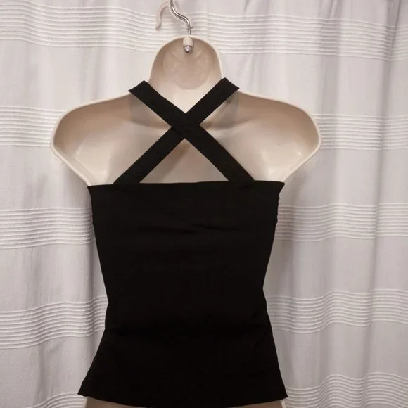 Black Notch Top - Picture 4 of 6